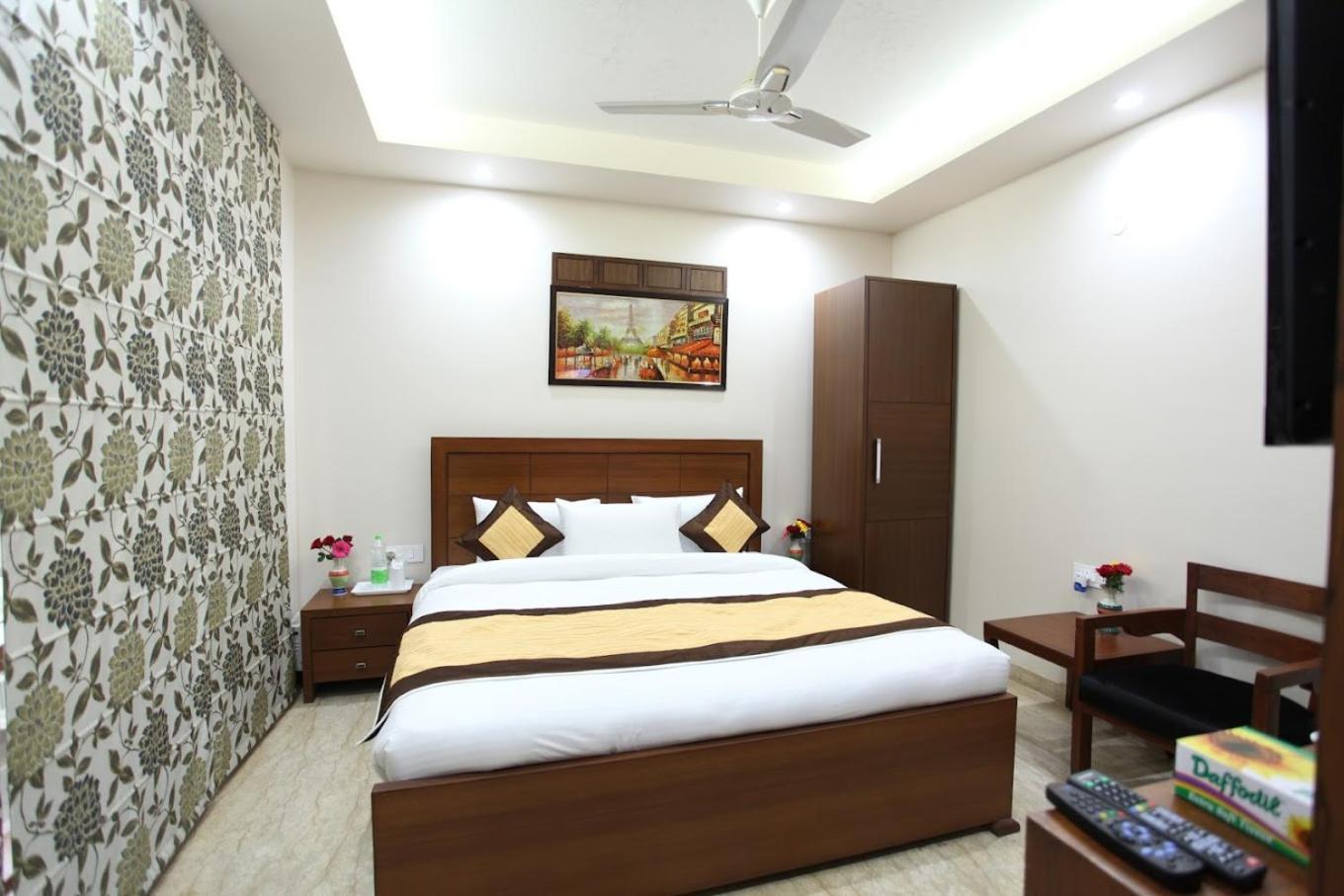 Hotel Hc Grand New Delhi Eksteriør billede
