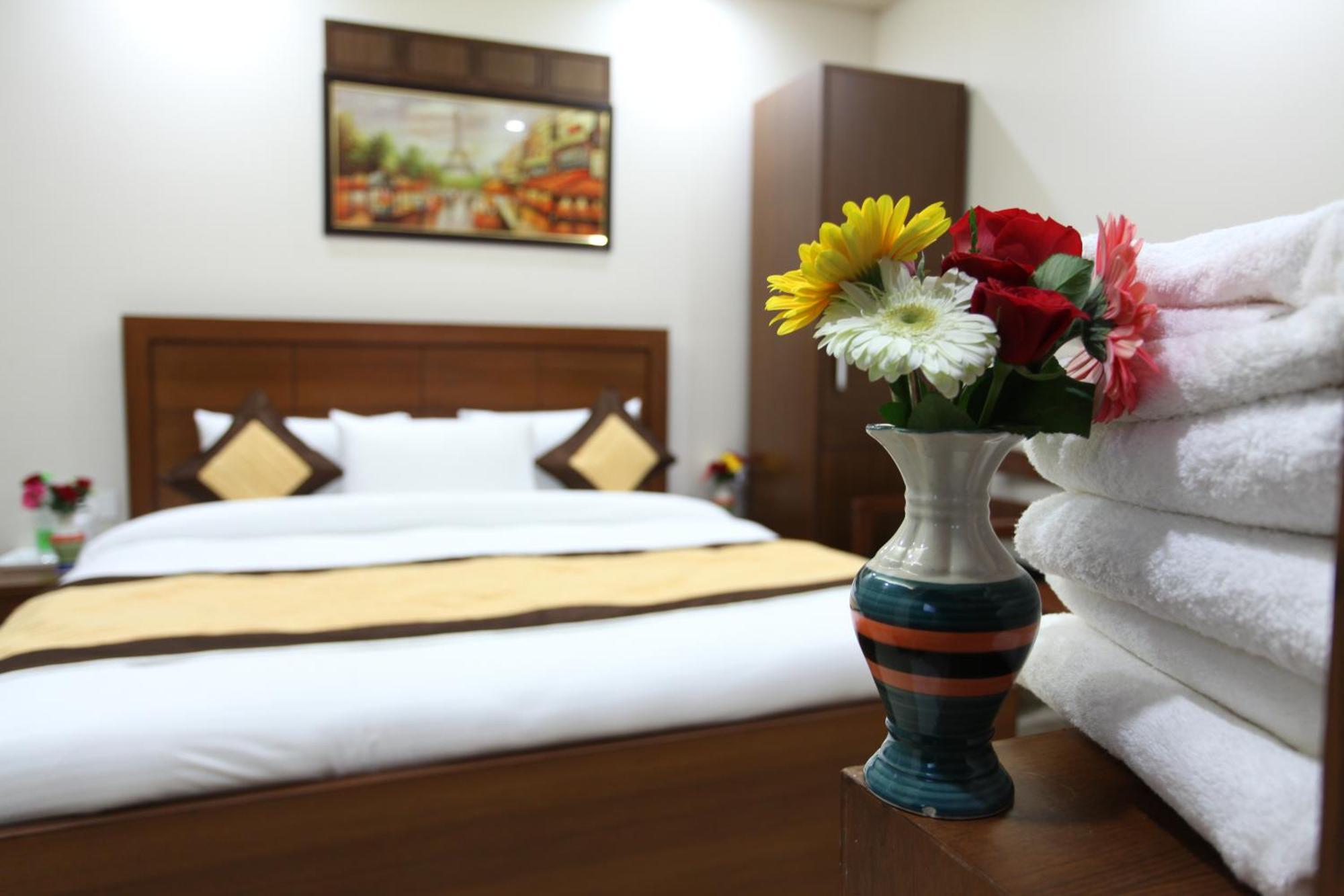 Hotel Hc Grand New Delhi Eksteriør billede
